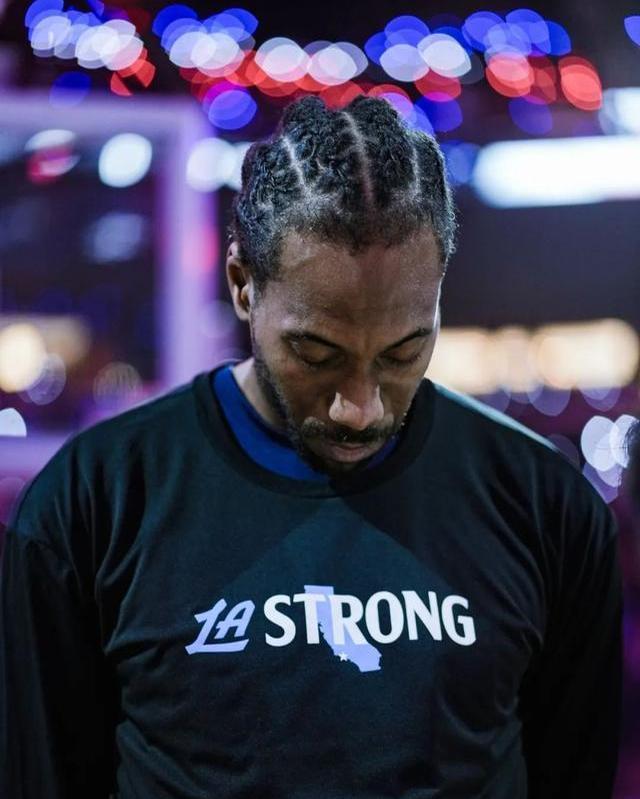 利物浦欧冠小组／联赛阶段近22场主场赢下20场，且近12场全胜（利物浦欧冠小组赛／联赛阶段主场近22战20胜，豪取12连胜）