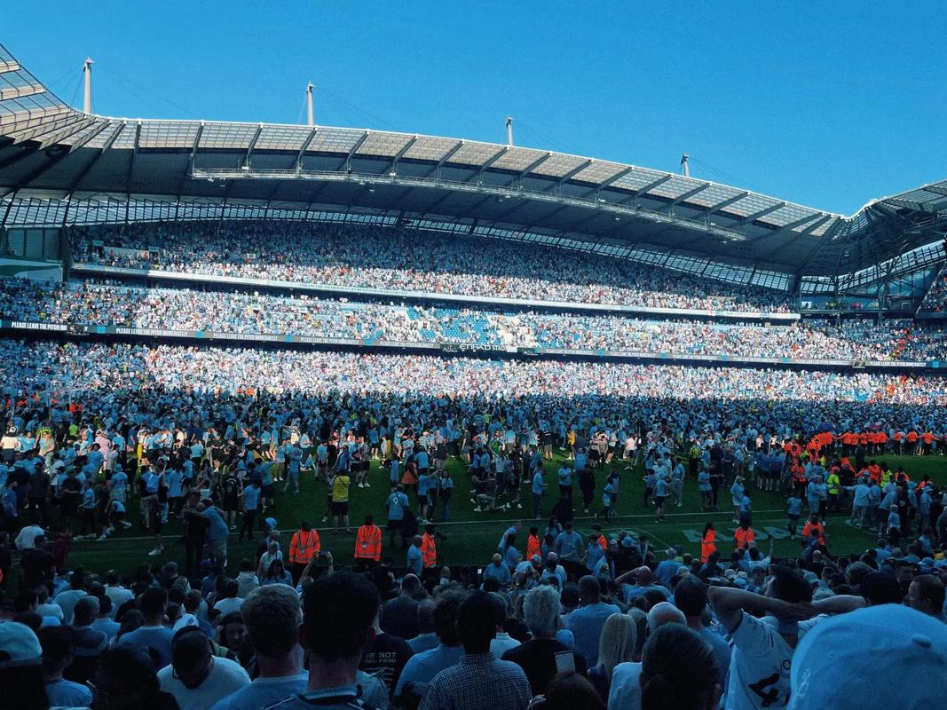 马德兴：上海体院有高端实验室，U18男足身体检测后会建档（马德兴：上海体院配备顶尖实验室，U18男足体测后将建立档案）