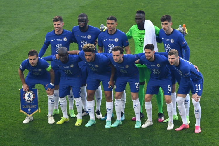 这球员的抗压能力太强（这名球员的抗压能力爆表）