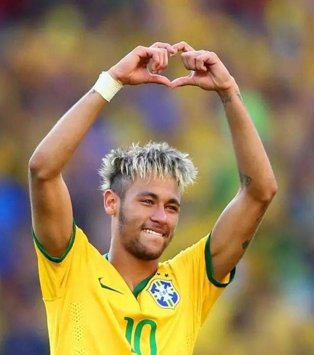 剑南春丨拜仁3-1逆转圣保利，迪亚斯传射，格雷罗、雅克松建功（剑南春丨拜仁3-1逆转圣保利：迪亚斯传射立功，格雷罗、雅克松相继破门）