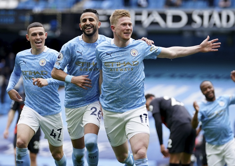 加图索：我要向球迷道歉；上半场很不错，下半场我们变得胆怯（加图索向球迷致歉：上半场表现不俗，下半场我们踢得畏缩）