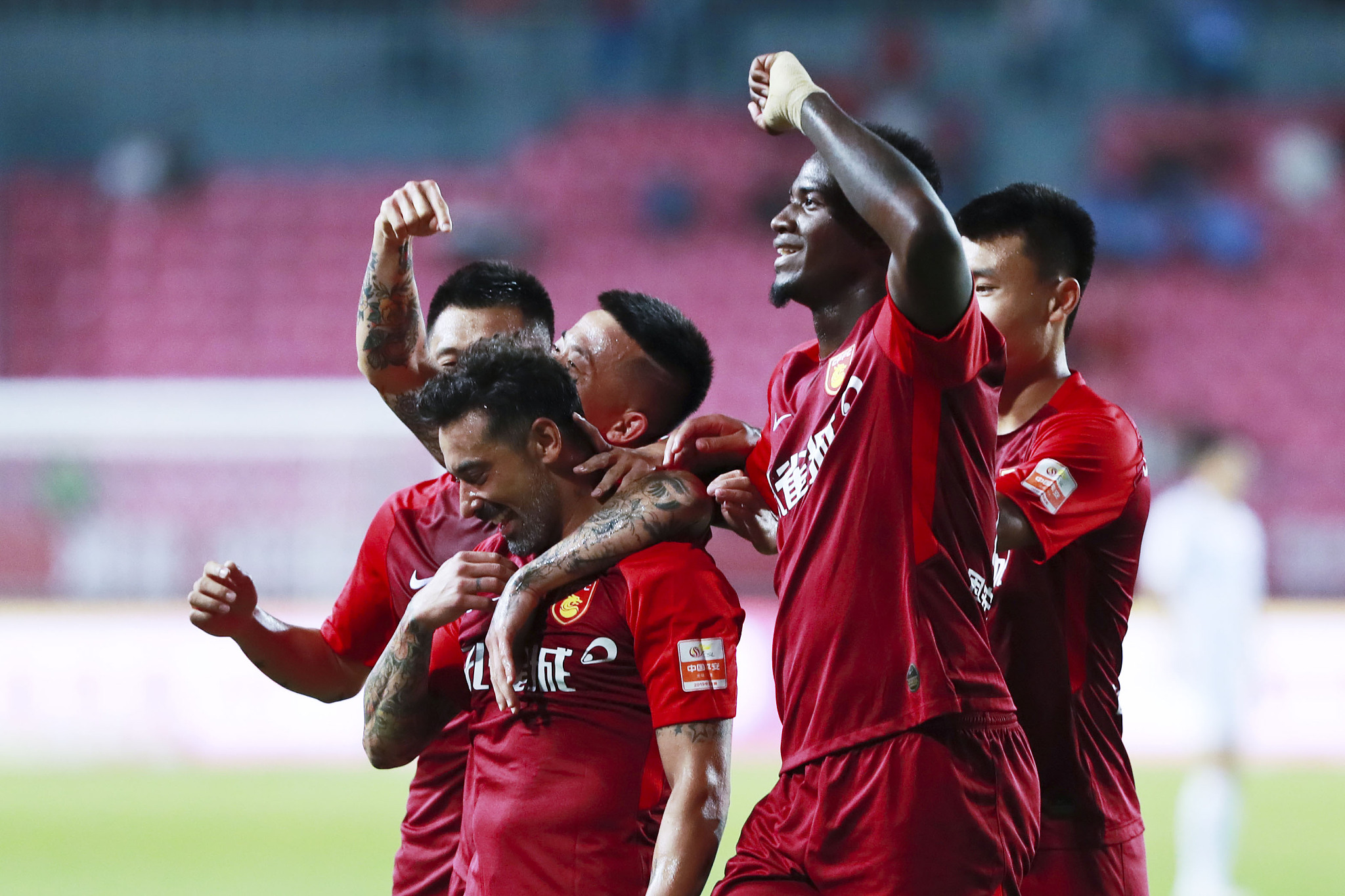 斯基拉：尤文派球探观看西班牙U21比赛，考察罗德里戈-门多萨（斯基拉称：尤文派出球探现场观看西班牙U21，重点考察罗德里戈-门多萨）