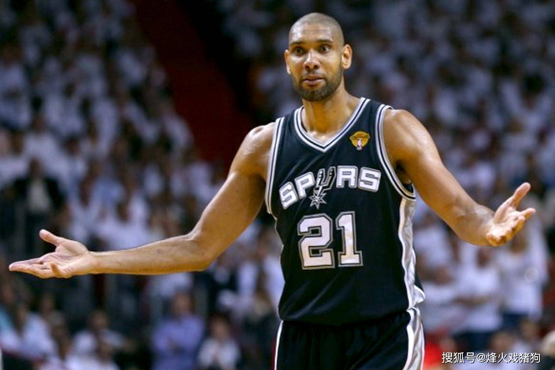 篮球NBA球员合约细节曝光，引发讨论（NBA球员合同细节流出，掀起热议）