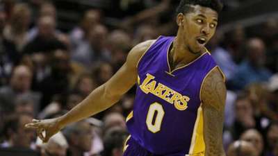 佳夫：上场机会不多让我决定离开米兰；希望米兰能拿联赛冠军（佳夫：出场时间有限让我选择离开米兰，仍希望球队夺得联赛冠军）