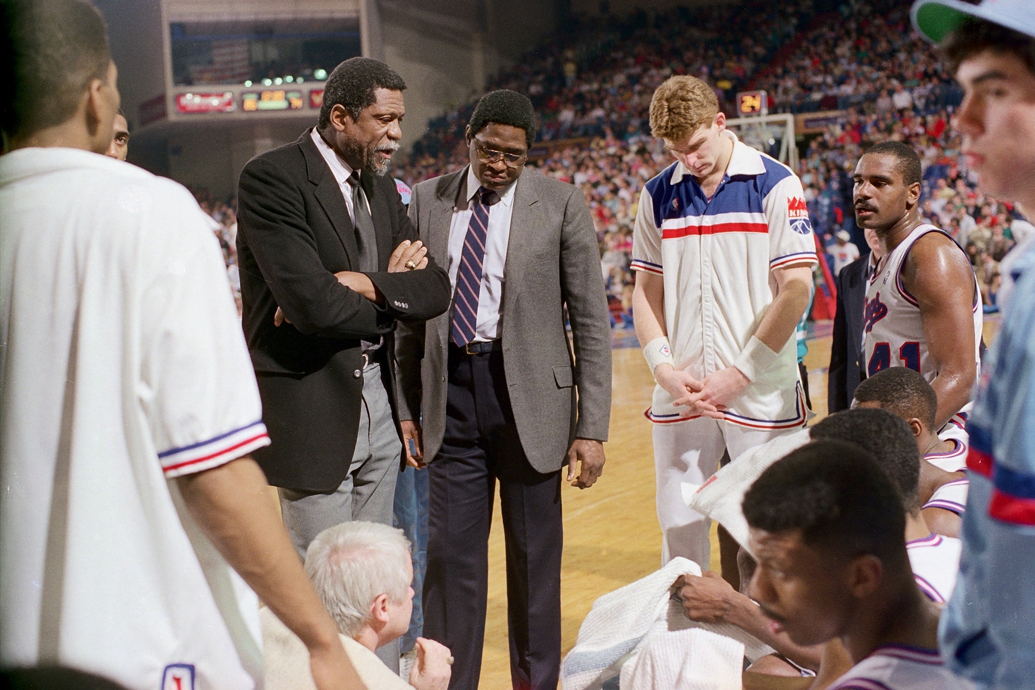 102-105！这就是波斯特和格林的区别，勇士第一防守球员已有答案（102-105！波斯特与格林高下立判，勇士最佳防守者答案揭晓）