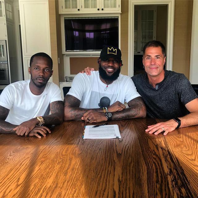 不忘初心，米体：埃斯波西托三兄弟买下了布雷西亚青训俱乐部（米体：埃斯波西托三兄弟收购布雷西亚青训俱乐部，初心未改）