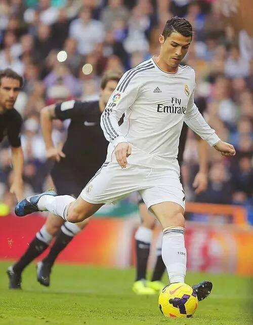 英媒：西汉姆联1月瞄准葡超射手王，菲尔克鲁格或回德甲