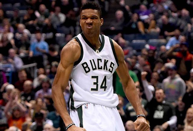 官方：桑德兰和主帅雷吉斯-勒布里斯续约至2028年（桑德兰官宣与主帅雷吉斯-勒布里斯续约，合同至2028年）